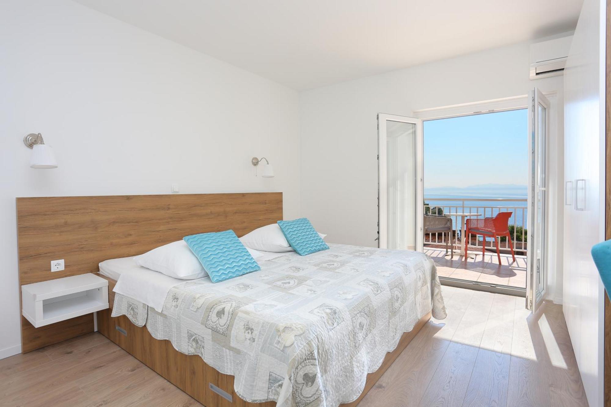 Apartments By The Sea Brela, Makarska - 6688 Habitación foto